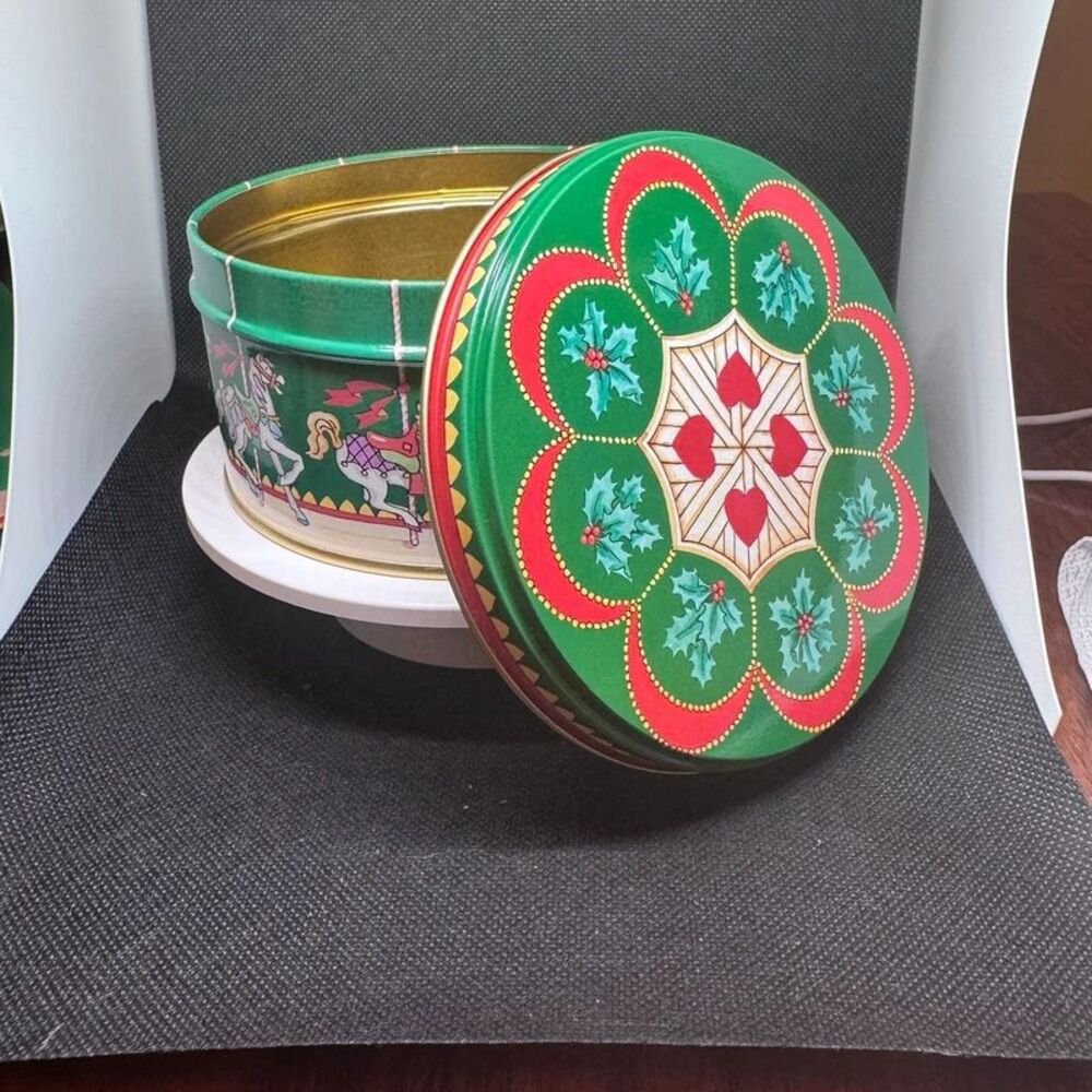 Vintage Avon Yuletide Carousel Christmas Decorative Tin with Original Box